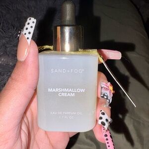 Sand + Fog Marshmallow Cream Eau de Parfum Oil alcohol free